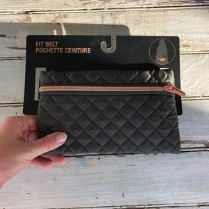 SUPER CUTE fanny pack!